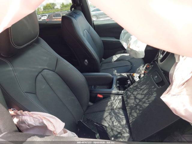 45767223 :رقم المزاد ، 2C4RC1CG8SR613814 vin ، 2025 Chrysler Voyager Lx مزاد بيع