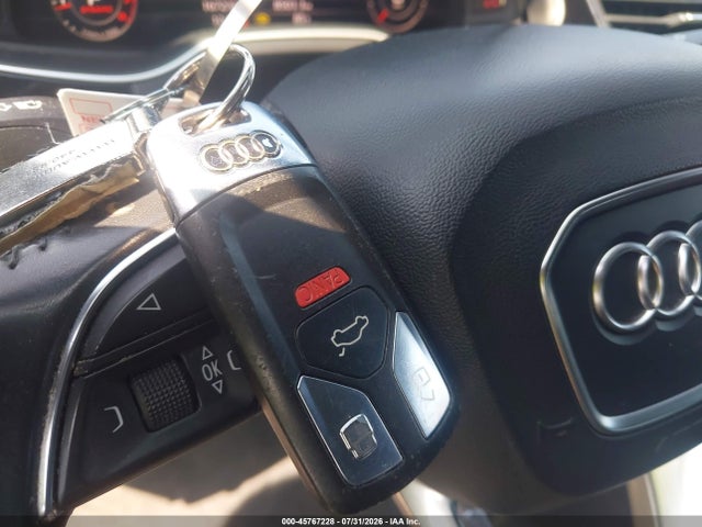 Продажа на аукционе авто 2017 Audi Q7 3.0t Premium, vin: WA1LAAF75HD033174, номер лота: 45767228