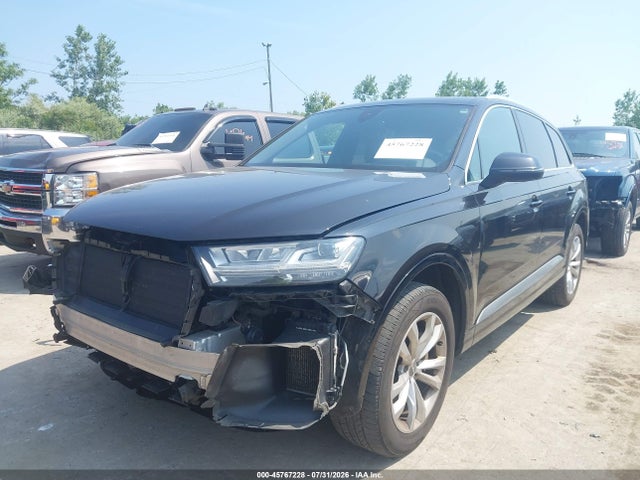 Продажа на аукционе авто 2017 Audi Q7 3.0t Premium, vin: WA1LAAF75HD033174, номер лота: 45767228