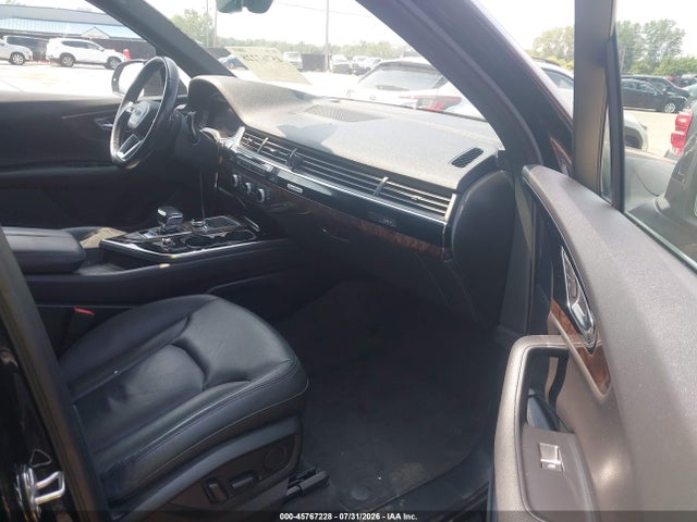 Продажа на аукционе авто 2017 Audi Q7 3.0t Premium, vin: WA1LAAF75HD033174, номер лота: 45767228
