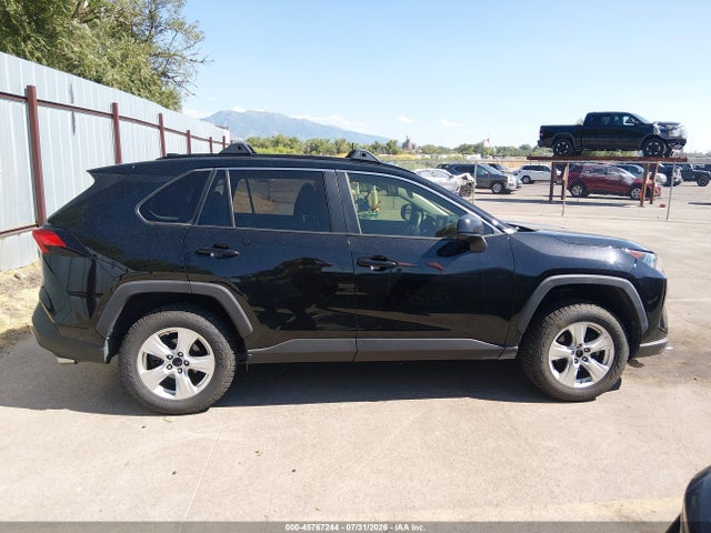 2019 Toyota Rav4 Le მანქანა იყიდება აუქციონზე, vin: JTMF1RFV3KD520560, აუქციონის ნომერი: 45767244