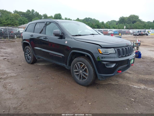 Auction sale of the 2018 Jeep Grand Cherokee Trailhawk 4x4, vin: 1C4RJFLT8JC105348, lot number: 45767277