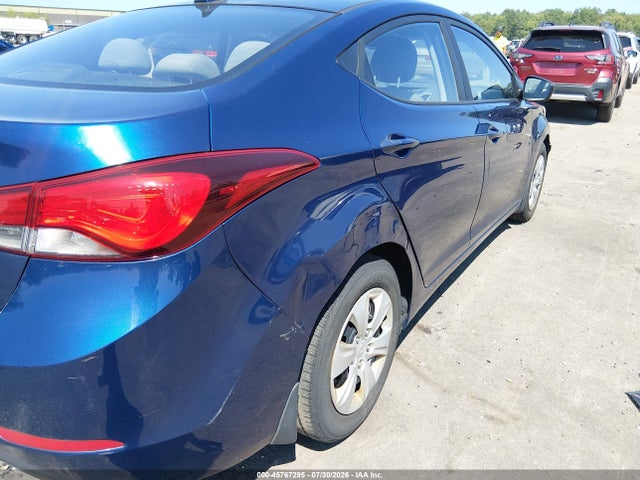 Auction sale of the 2016 Hyundai Elantra Se, vin: 5NPDH4AE8GH720042, lot number: 45767295