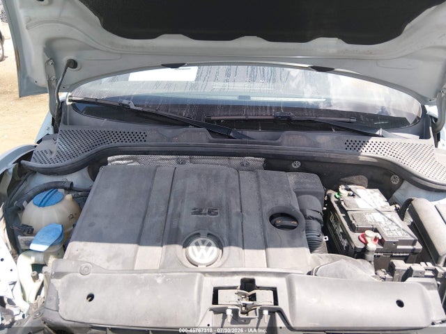 Продаж на аукціоні авто 2012 Volkswagen Beetle 2.5l, vin: 3VWJP7AT1CM617214, номер лоту: 45767318