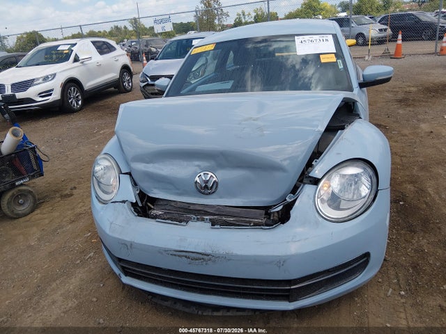 Продаж на аукціоні авто 2012 Volkswagen Beetle 2.5l, vin: 3VWJP7AT1CM617214, номер лоту: 45767318