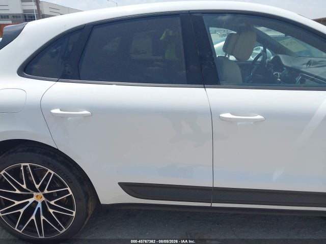 45767362 :رقم المزاد ، WP1AA2A55TLB07019 vin ، 2026 Porsche Macan T مزاد بيع