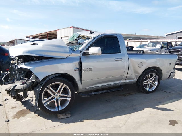45767371 :رقم المزاد ، 3C6JR6CT1GG262223 vin ، 2016 Ram 1500 Sport مزاد بيع