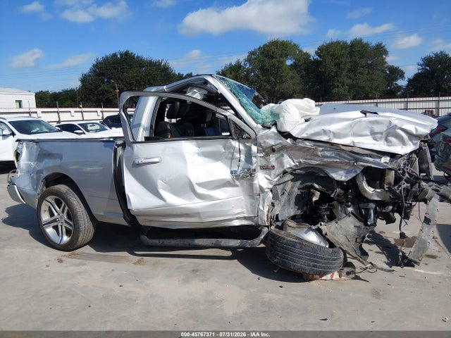 45767371 :رقم المزاد ، 3C6JR6CT1GG262223 vin ، 2016 Ram 1500 Sport مزاد بيع