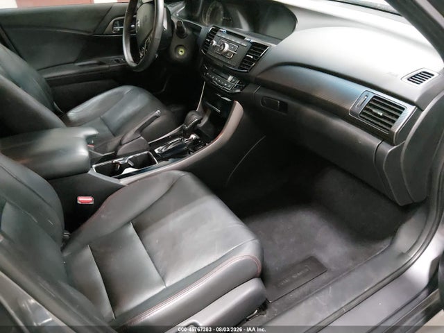 1HGCR2F16HA069121 Honda Accord Sport Se