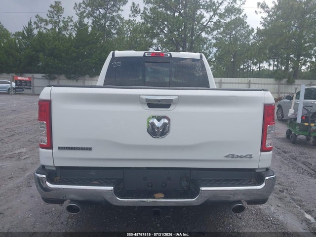 1C6SRFFT1LN132654 RAM 1500 Big Horn 4x4 5&#039;7 Box