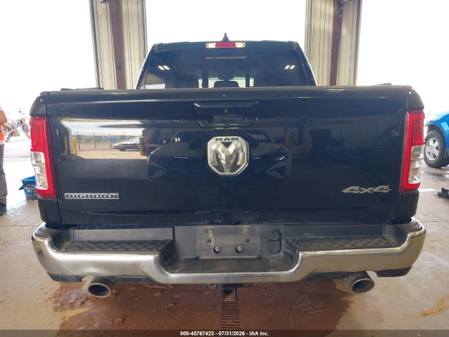 1C6SRFFT6NN340970 RAM 1500 Big Horn 4x4 5&#039;7 Box