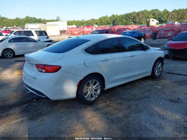 2015 Chrysler 200 Limited მანქანა იყიდება აუქციონზე, vin: 1C3CCCAB8FN587442, აუქციონის ნომერი: 45767438