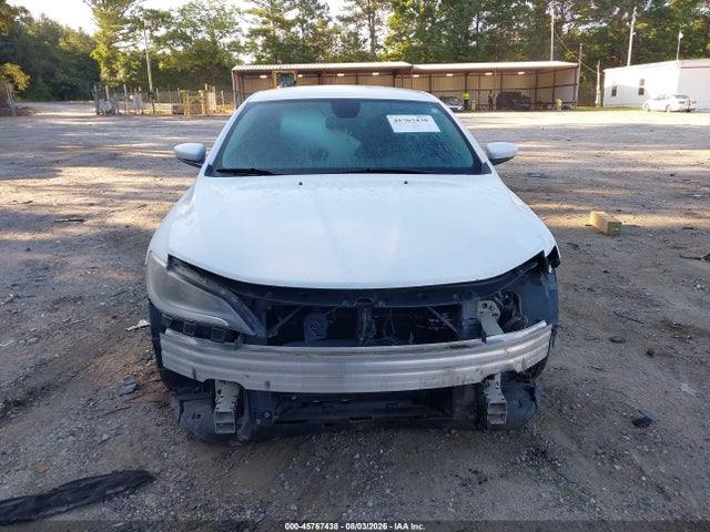 2015 Chrysler 200 Limited მანქანა იყიდება აუქციონზე, vin: 1C3CCCAB8FN587442, აუქციონის ნომერი: 45767438