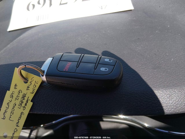 1C4RJEAGXKC788851 Jeep Grand Cherokee Laredo E 4x2