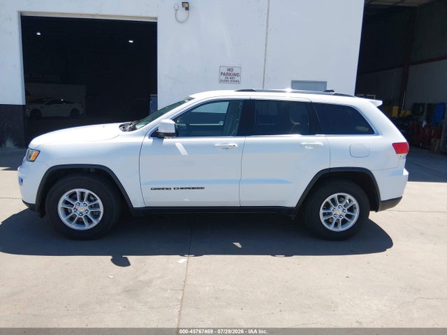 1C4RJEAGXKC788851 Jeep Grand Cherokee Laredo E 4x2