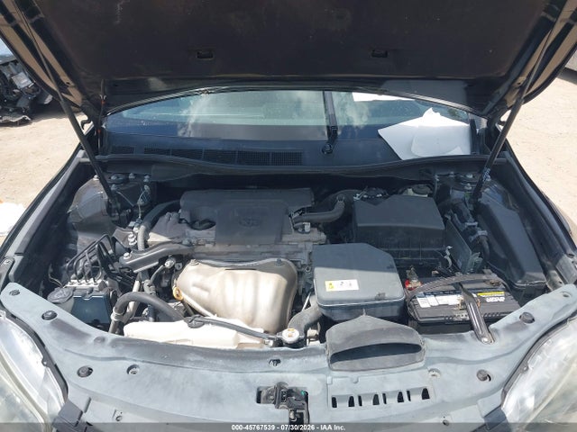 45767539 :رقم المزاد ، 4T1BF1FK0HU400176 vin ، 2017 Toyota Camry Se مزاد بيع