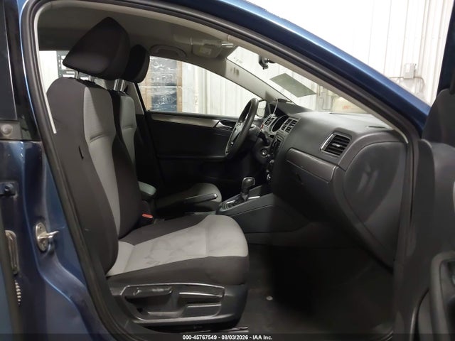 2017 Volkswagen Jetta 1.4t S მანქანა იყიდება აუქციონზე, vin: 3VW2B7AJ6HM208795, აუქციონის ნომერი: 45767549
