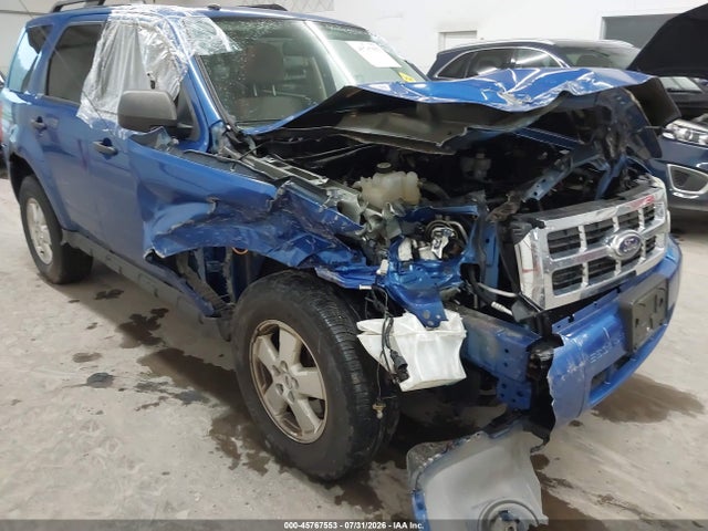 45767553 :رقم المزاد ، 1FMCU9D73BKB60731 vin ، 2011 Ford Escape Xlt مزاد بيع
