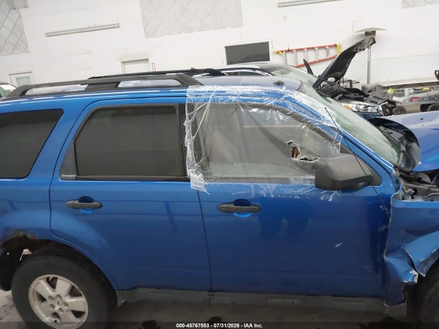 45767553 :رقم المزاد ، 1FMCU9D73BKB60731 vin ، 2011 Ford Escape Xlt مزاد بيع