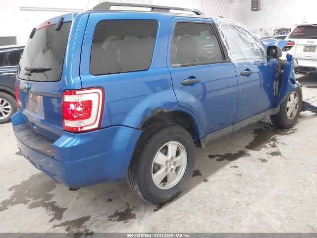45767553 :رقم المزاد ، 1FMCU9D73BKB60731 vin ، 2011 Ford Escape Xlt مزاد بيع