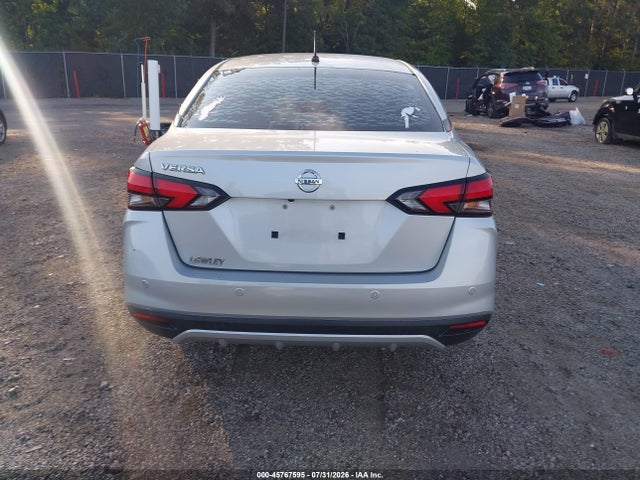 Продажа на аукционе авто 2020 Nissan Versa S 5-speed Manual Transmission, vin: 3N1CN8BVXLL903336, номер лота: 45767595