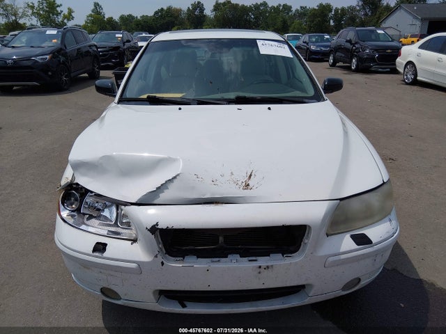 Продажа на аукционе авто 2006 Volvo S60 2.5t, vin: YV1RH592X62525897, номер лота: 45767602