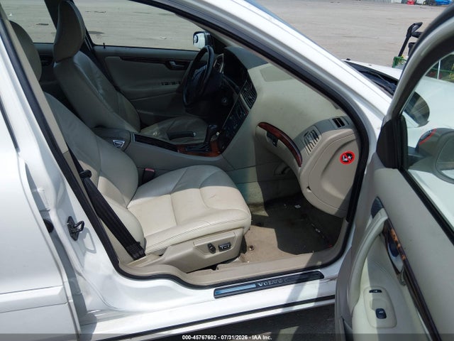 Продажа на аукционе авто 2006 Volvo S60 2.5t, vin: YV1RH592X62525897, номер лота: 45767602