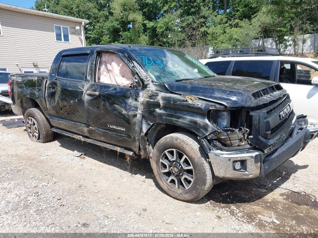 Продаж на аукціоні авто 2016 Toyota Tundra Sr5 5.7l V8, vin: 5TFDY5F18GX568375, номер лоту: 45767613