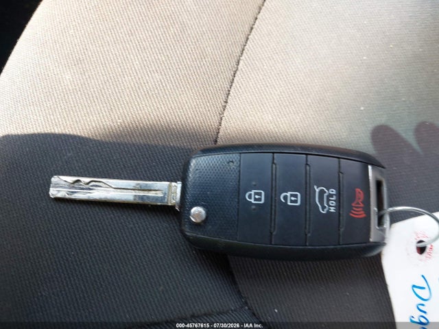 KNDJN2A27K7674805 KIA Soul