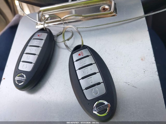 45767621 :رقم المزاد ، JN8AT2MT8LW042949 vin ، 2020 Nissan Rogue Sv Fwd مزاد بيع