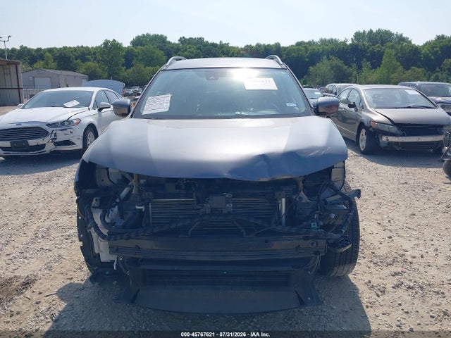 45767621 :رقم المزاد ، JN8AT2MT8LW042949 vin ، 2020 Nissan Rogue Sv Fwd مزاد بيع