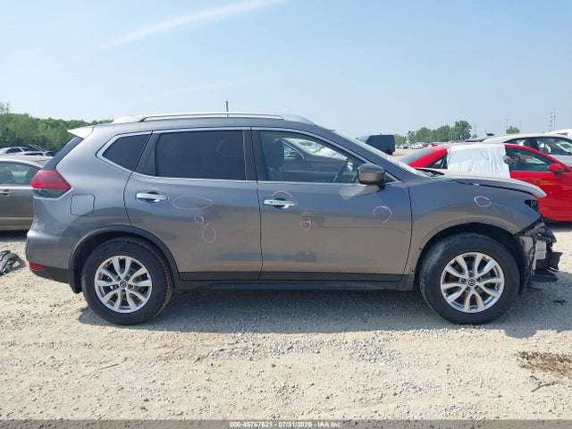 45767621 :رقم المزاد ، JN8AT2MT8LW042949 vin ، 2020 Nissan Rogue Sv Fwd مزاد بيع