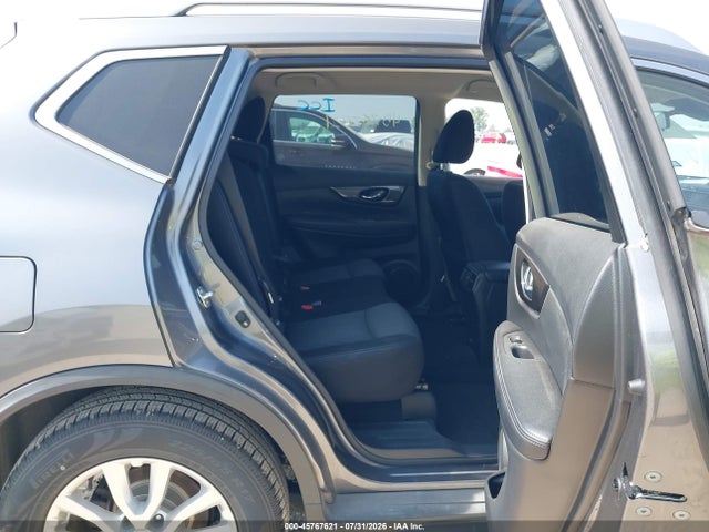 45767621 :رقم المزاد ، JN8AT2MT8LW042949 vin ، 2020 Nissan Rogue Sv Fwd مزاد بيع