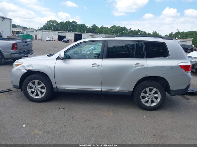 Aukcja sprzedaży 2013 Toyota Highlander Se V6, vin: 5TDBK3EH1DS252586, numer aukcji: 45767622