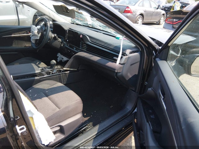 Toyota CAMRY LE 2026 4T1DAACKXTU705060 Image 5
