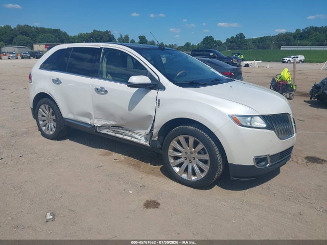 Продажа на аукционе авто 2013 Lincoln Mkx, vin: 2LMDJ8JK8DBL21382, номер лота: 45767662