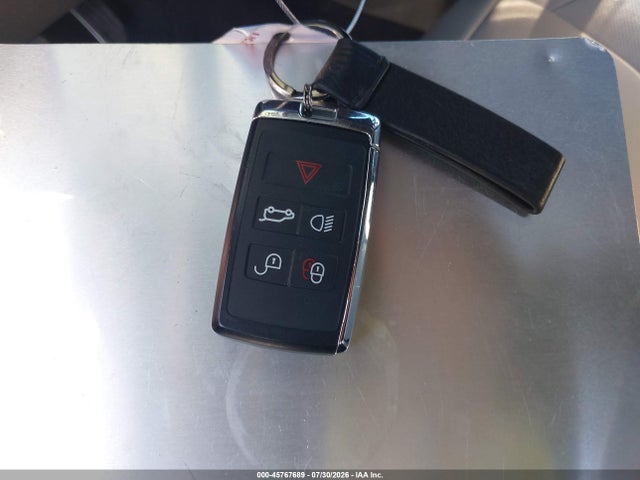 Land Rover Range Rover Velar P250 Dynamic Se 2024 SALYL2EX4RA370248 Image 11