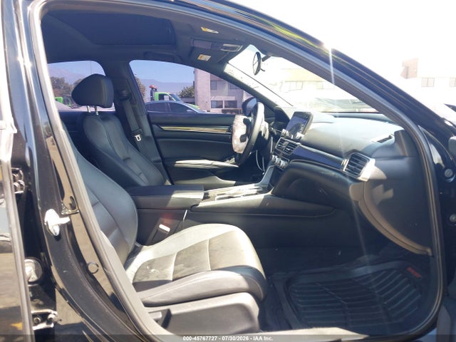 1HGCV2F35KA033389 Honda Accord Sport 2.0t