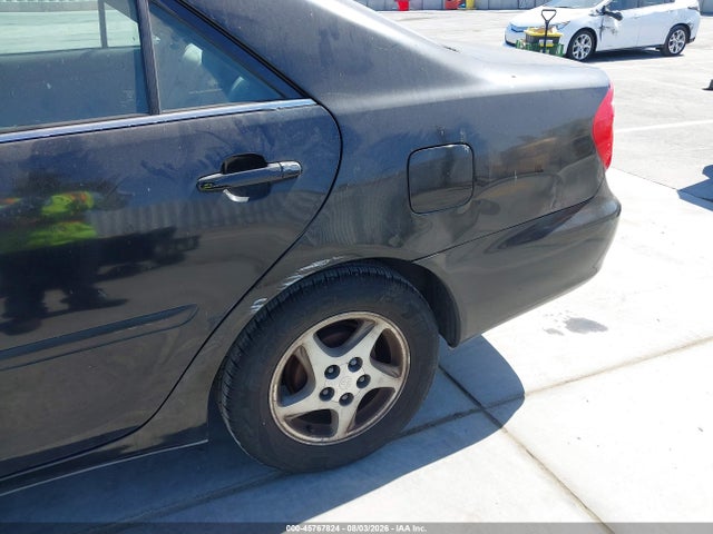 Auction sale of the 2004 Toyota Camry Le, vin: 4T1BE32KX4U374491, lot number: 45767824