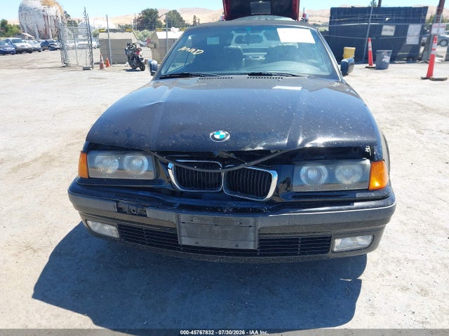 45767832 :رقم المزاد ، WBABJ8333XEM23529 vin ، 1999 Bmw 323ic مزاد بيع