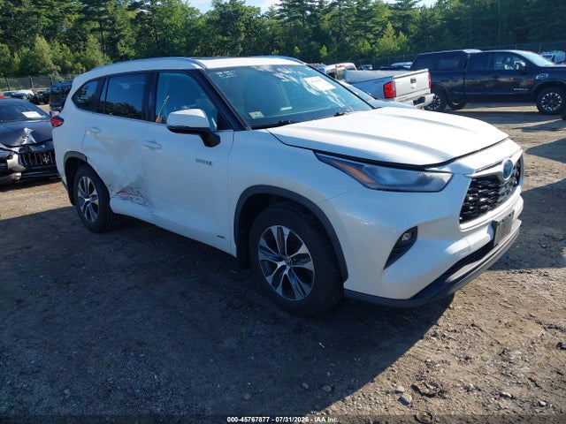 45767877 :رقم المزاد ، 5TDGBRCH4LS500310 vin ، 2020 Toyota Highlander Hybrid Xle مزاد بيع
