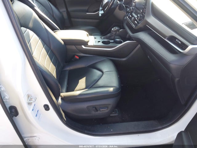 Продажа на аукционе авто 2020 Toyota Highlander Hybrid Xle, vin: 5TDGBRCH4LS500310, номер лота: 45767877