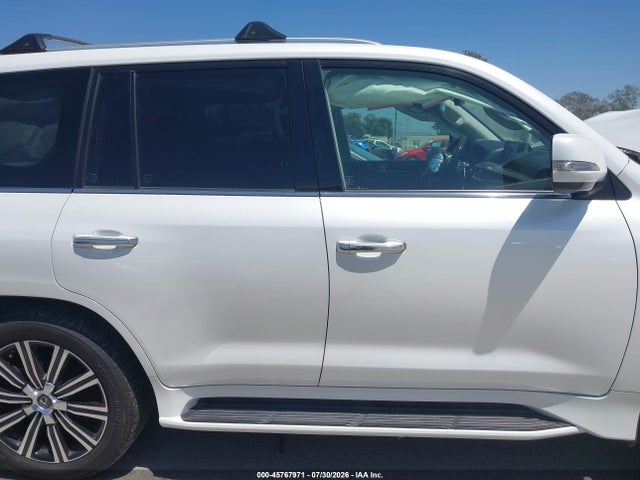 Lexus Lx 570 Three-row 2018 JTJHY7AX1J4254730 Image 13
