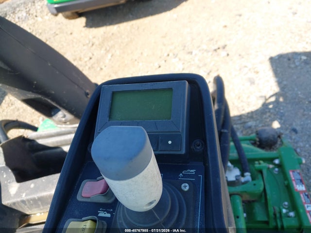 1TC7400AJMV080083 John Deere Other