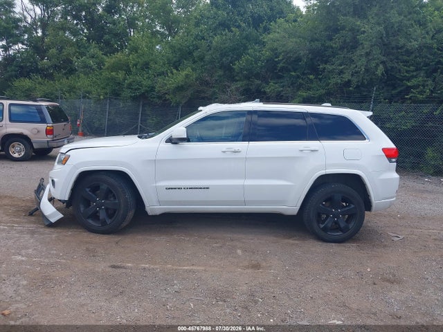 Продаж на аукціоні авто 2015 Jeep Grand Cherokee Altitude, vin: 1C4RJFAG4FC698042, номер лоту: 45767988