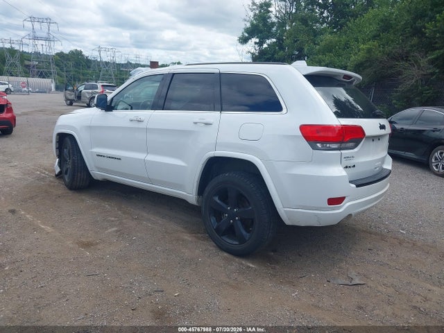 Продаж на аукціоні авто 2015 Jeep Grand Cherokee Altitude, vin: 1C4RJFAG4FC698042, номер лоту: 45767988