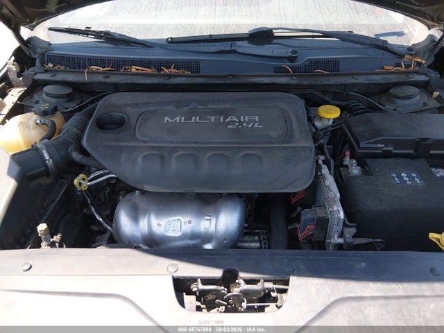 1C3CCCAB1FN726164 Chrysler 200 Limited