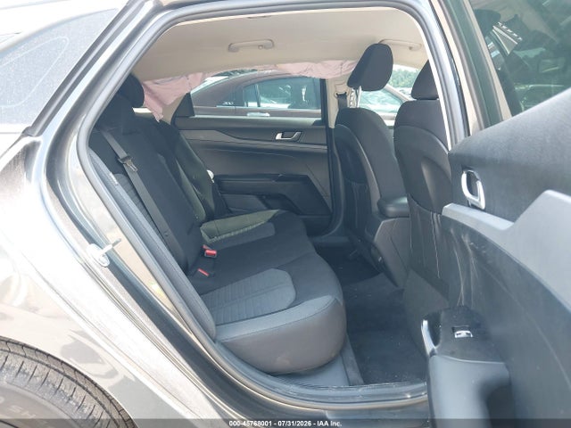 2025 Kia K5 Lxs მანქანა იყიდება აუქციონზე, vin: KNAG24J71S5346671, აუქციონის ნომერი: 45768001