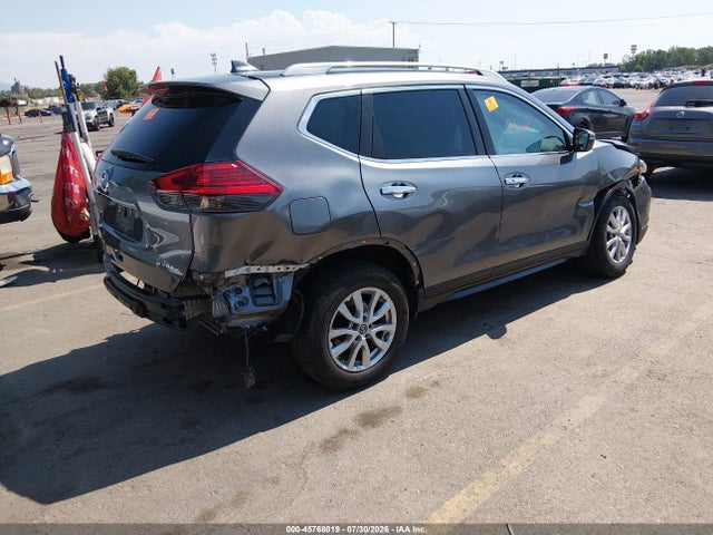 Nissan ROGUE SV 2017 5N1AT2MV4HC849728 Image 4