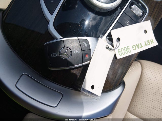 45768047 :رقم المزاد ، W1KWF8DB8MR612344 vin ، 2021 Mercedes-benz C 300 Sedan مزاد بيع